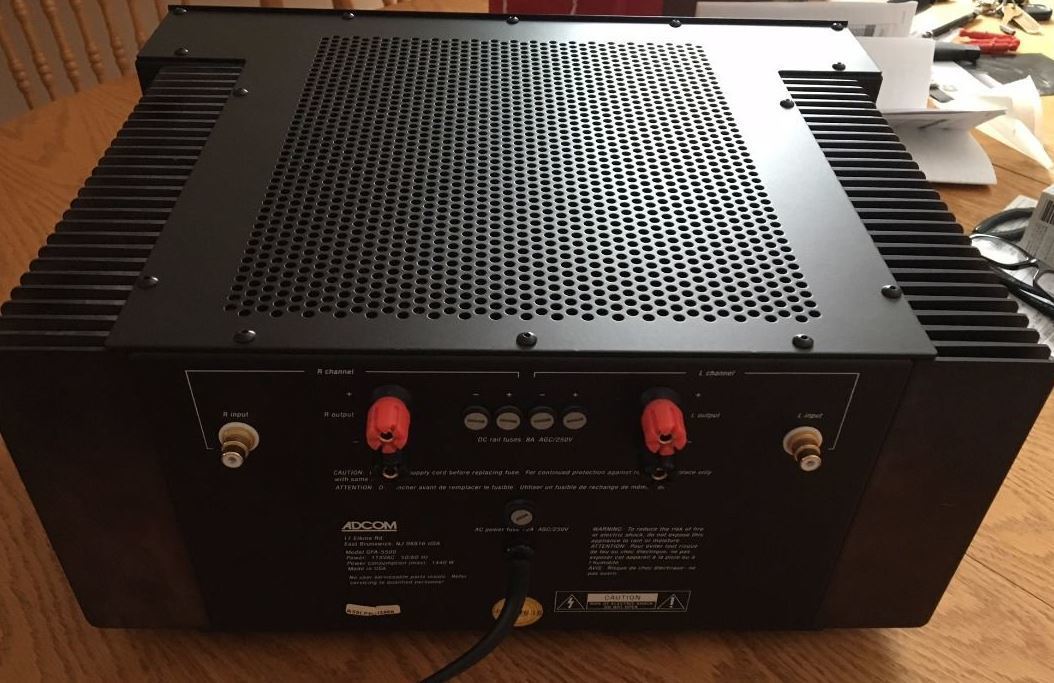 리오사운드~오디오 매입전문 애드컴(ADCOM) GFA-5500 파워앰프