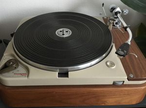 토렌스(Thorens) TD124 턴테이블
