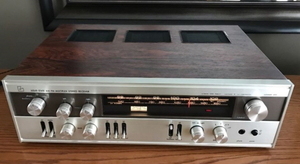 럭스만(Luxman) R-600 리시버