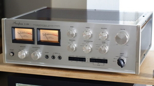 아큐페이즈(Accuphase) E202 인티앰프