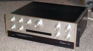 아큐페이즈(Accuphase) C200 프리 앰프