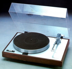 럭스만(Luxman) PD272 턴테이블