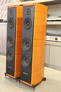 소너스파베르(Sonus Faber) 크레모나(Cremona) 톨보이 스피커
