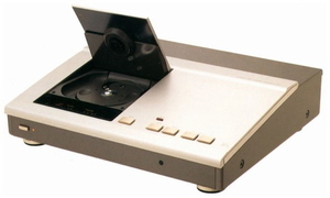 럭스만(Luxman) D-500 CDP