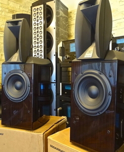 JBL 어레이(Array) 800 북쉘프 스피커