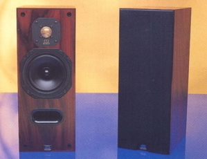 모니터오디오(Monitor Audio) MA800 골드(Gold) 북쉘프 스피커