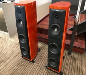 소너스파베르(Sonus Faber) 아마티(Amati) 오마주(Homage)