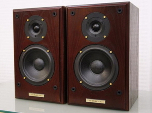 루악(Ruark) 사브레(Sabre) 2
