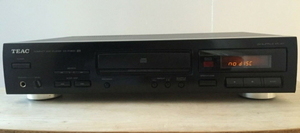 티악(Teac) P1160 CDP