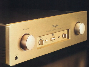 아큐페이즈(Accuphase) C250 프리 앰프