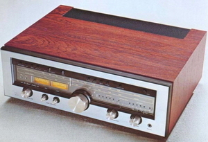 럭스만(Luxman) R-1050 리시버