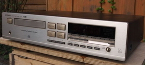 럭스만(Luxman) D-373 CDP