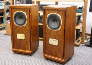 탄노이(Tannoy) 샌드링햄 SE(Sandringham SE) 톨보이 스피커