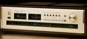 아큐페이즈(Accuphase) T-106 튜너