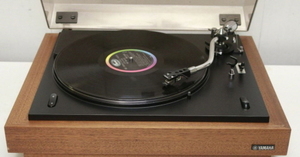 야마하(Yamaha) YP-700 턴테이블