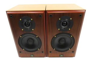 루악(Ruark) 사브레(Sabre)