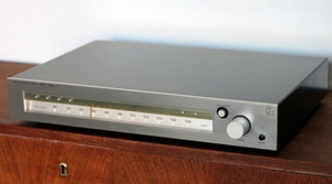 럭스만(Luxman) T-12 튜너
