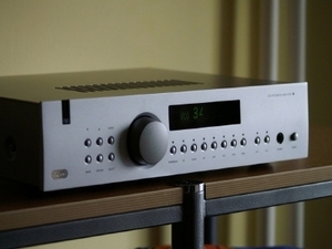 아캄(Arcam) FMJ A32