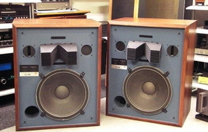 JBL(제이비엘) 4331B Studio Monitor(스튜디오 모니터) 메인 스피커
