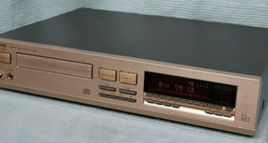 럭스만(Luxman) D-351 CDP
