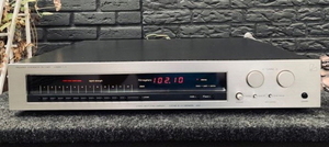 럭스만(Luxman) T-14 튜너